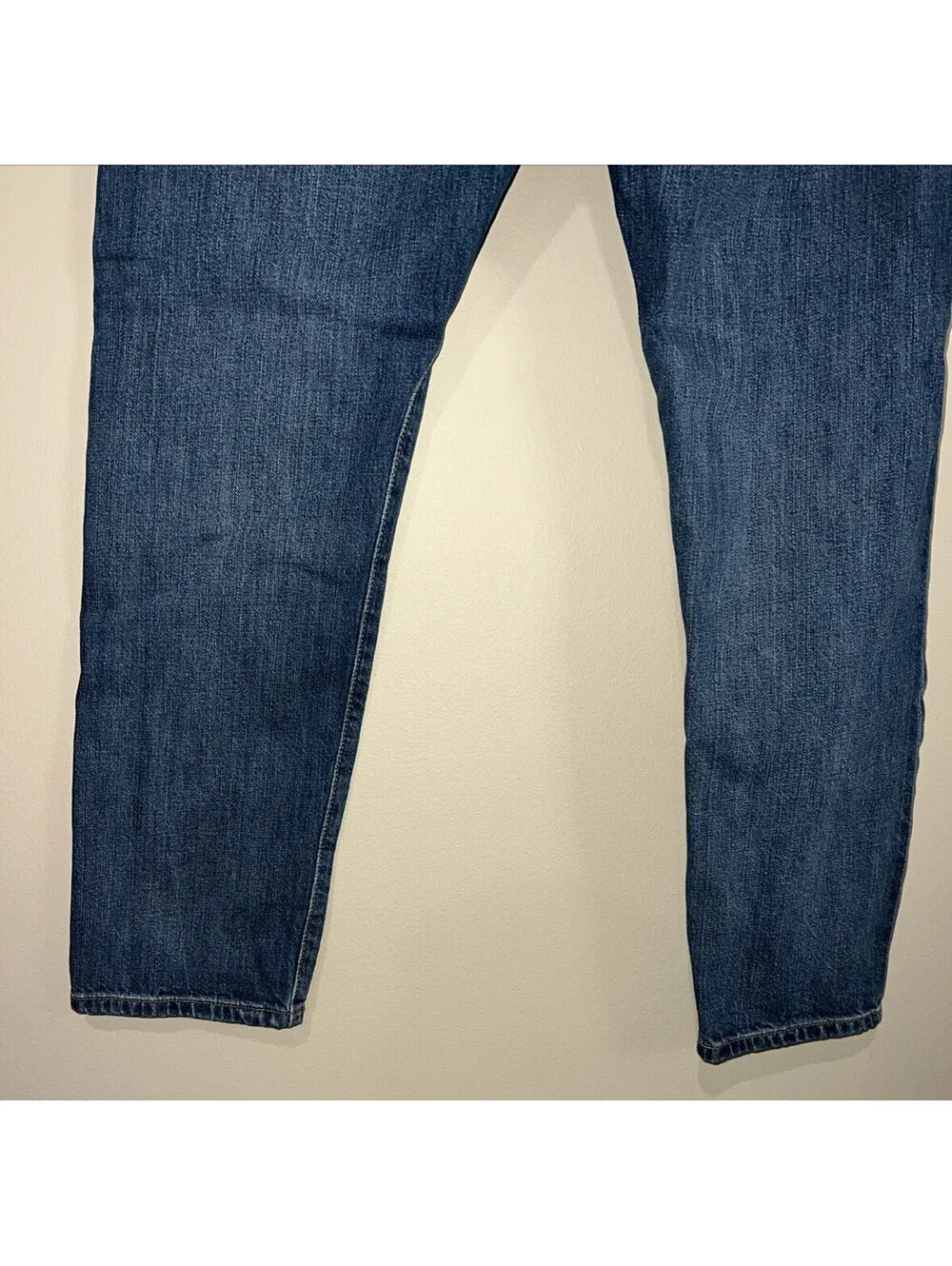 Levi's Buttonfly 501 Straight Leg Distressed Medium Wash Denim-  W28